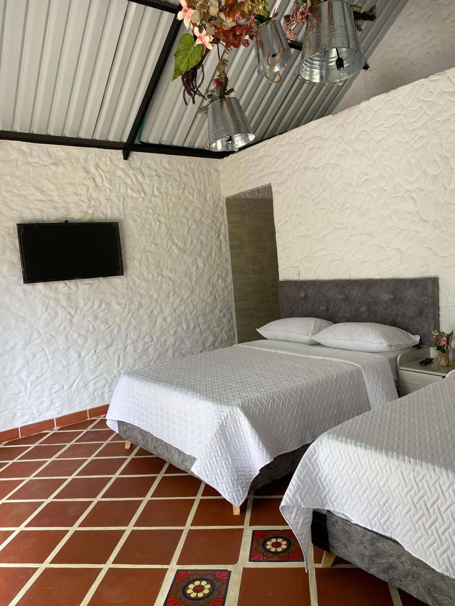 Villa Del Prado Gigante Extérieur photo